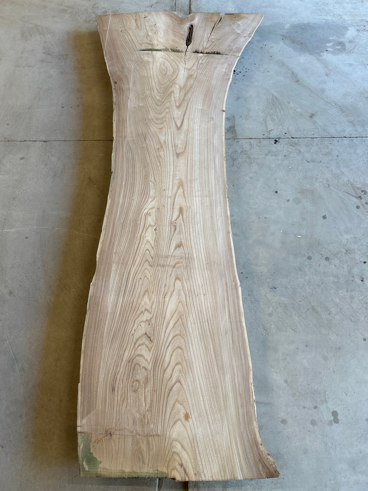 Live Edge Elm Sku#28506S-90