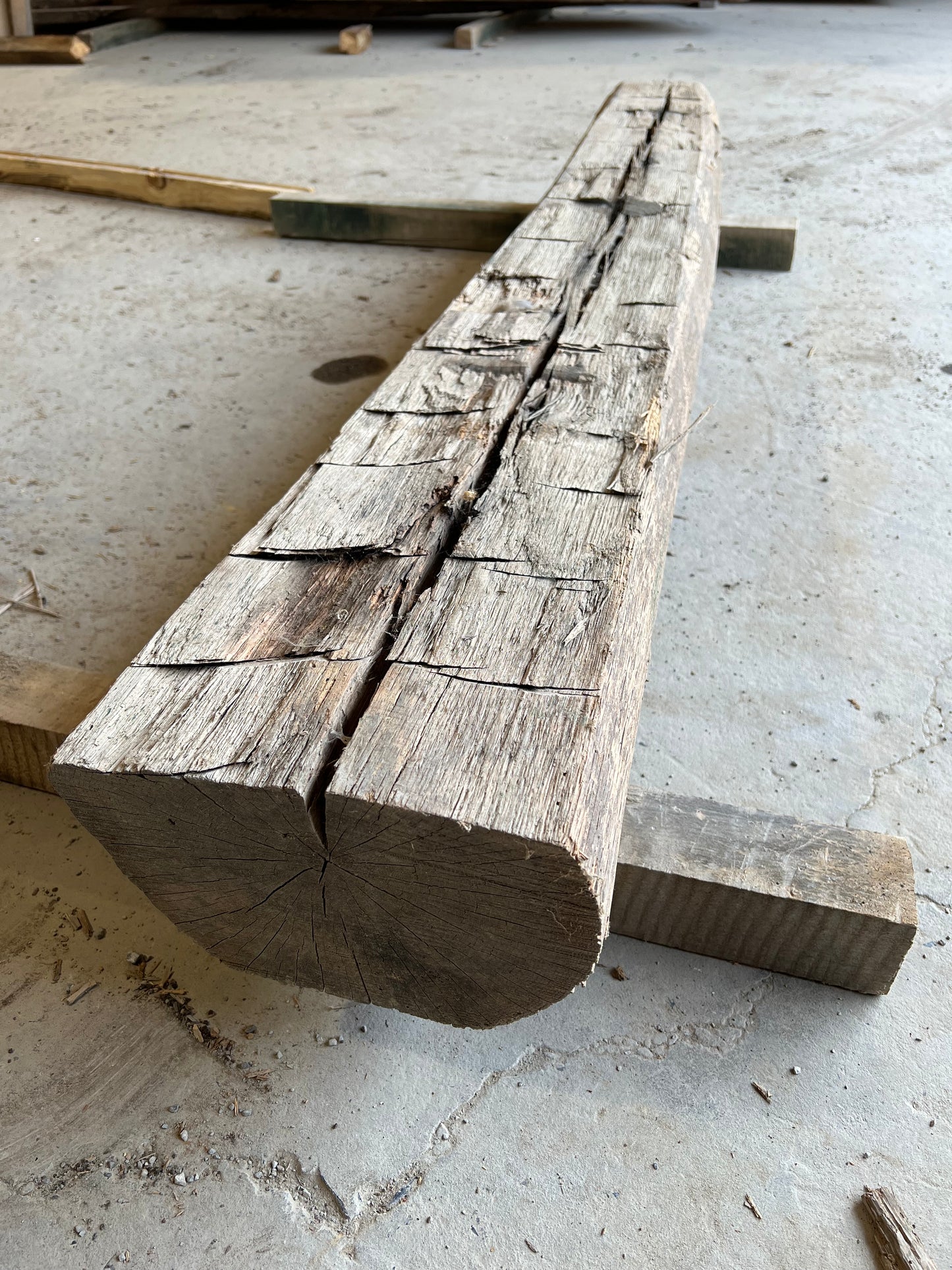 7x10x5’ Reclaimed Mantle RM-43