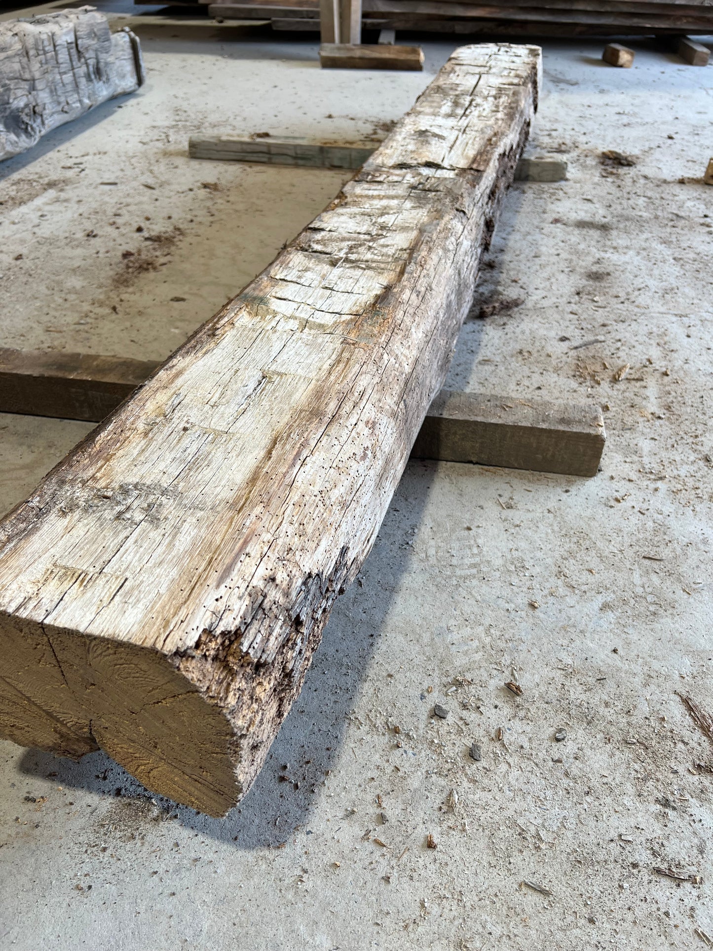 8x10x8’ Reclaimed Mantle RM-45