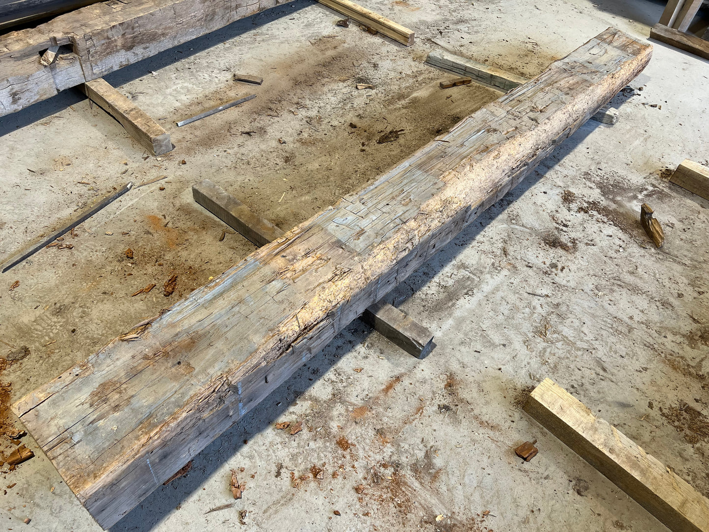 12x8x11’ Reclaimed Mantle RM-52