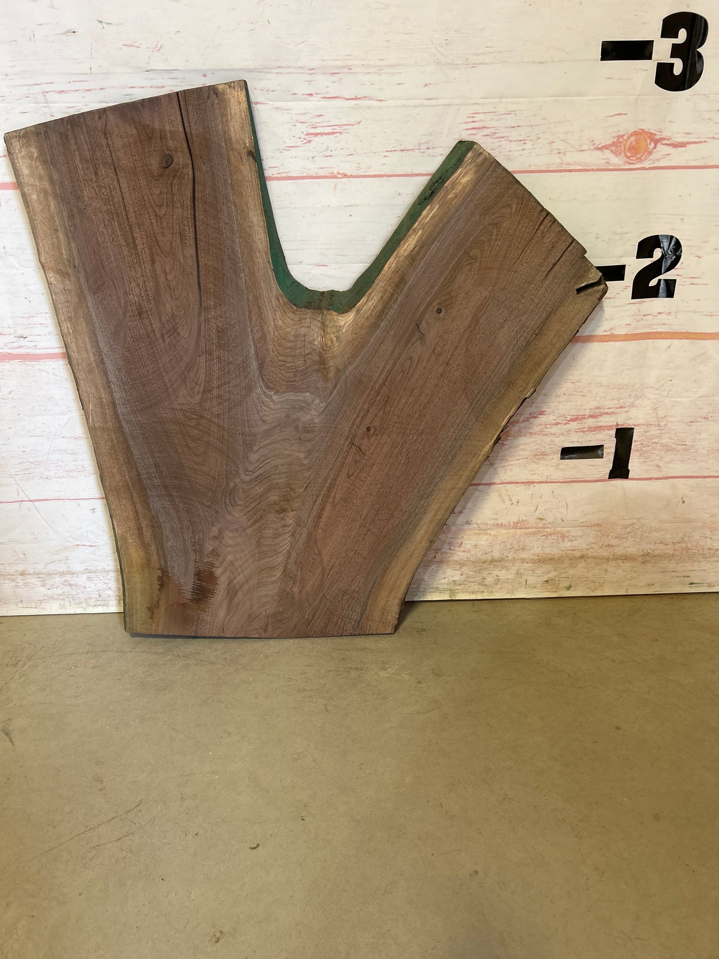 Live Edge Walnut Sku#24982M-13