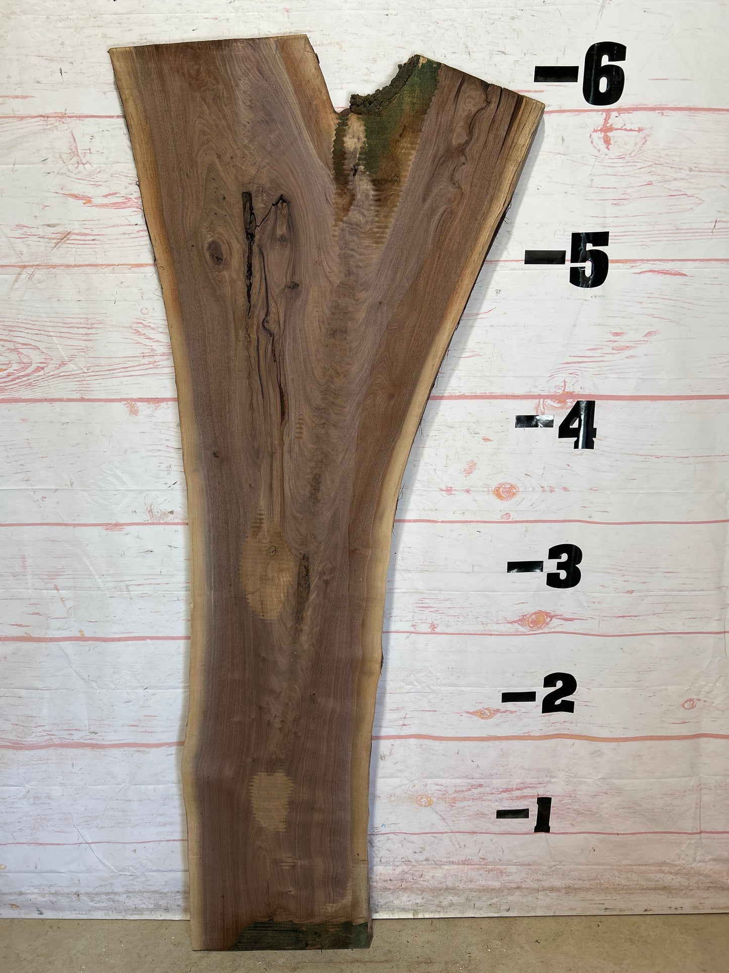 Live Edge Walnut Sku#25633G-17