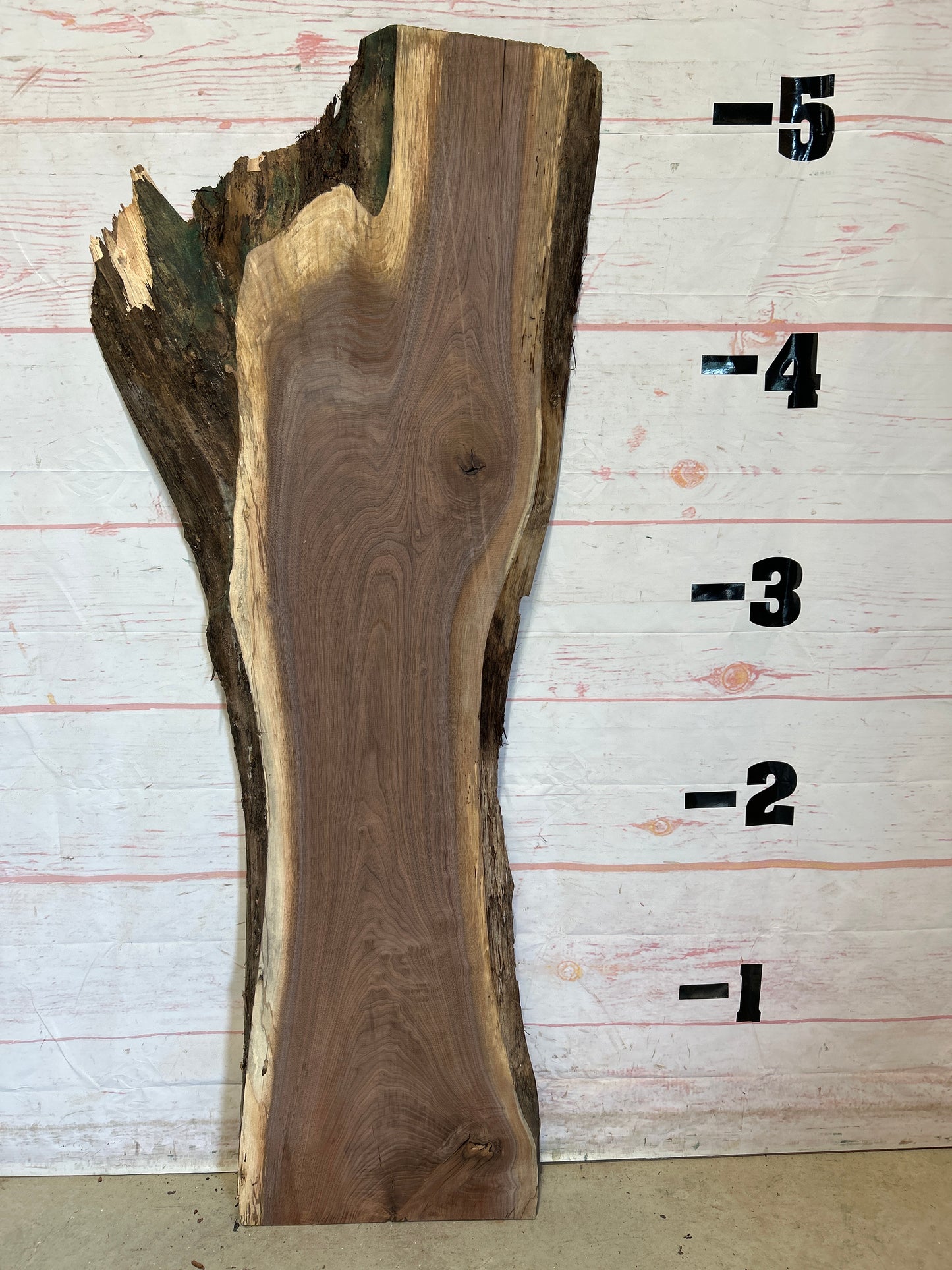 Live Edge Walnut Sku#25841A-18