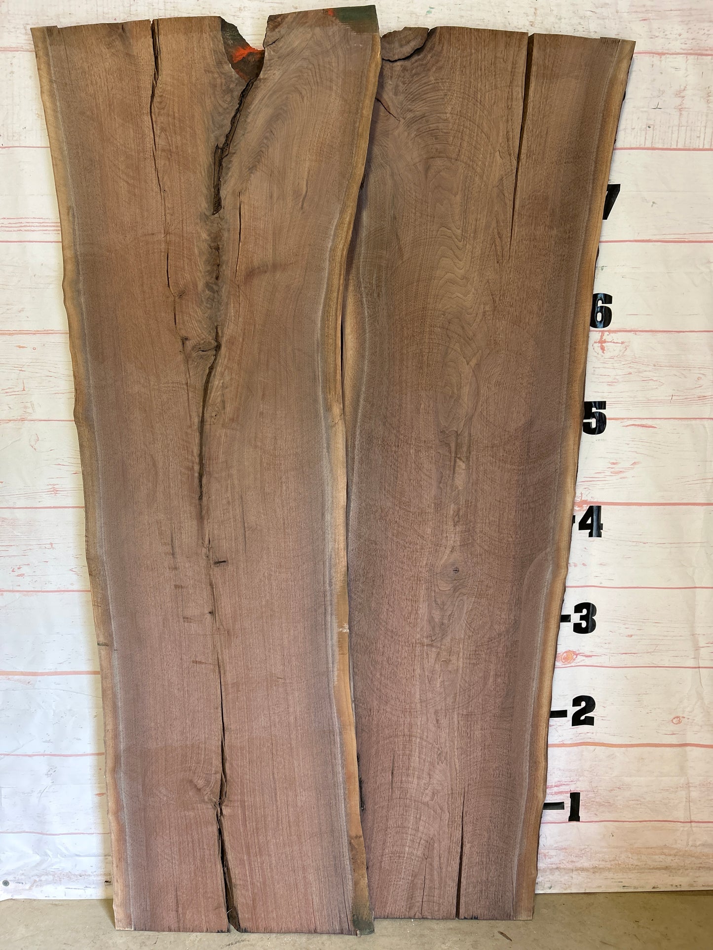 Live Edge Walnut Set Sku#25175K-90