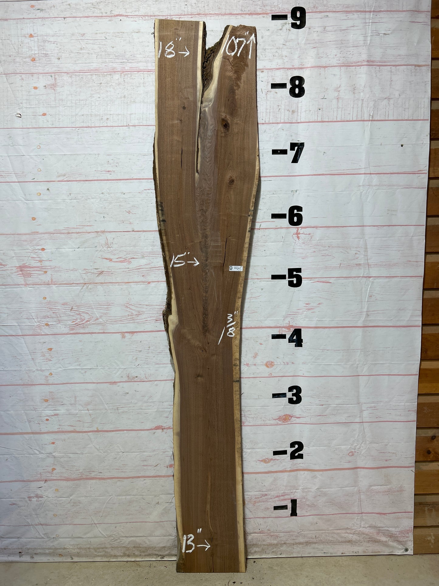 Live Edge Walnut Sku#25687M-18