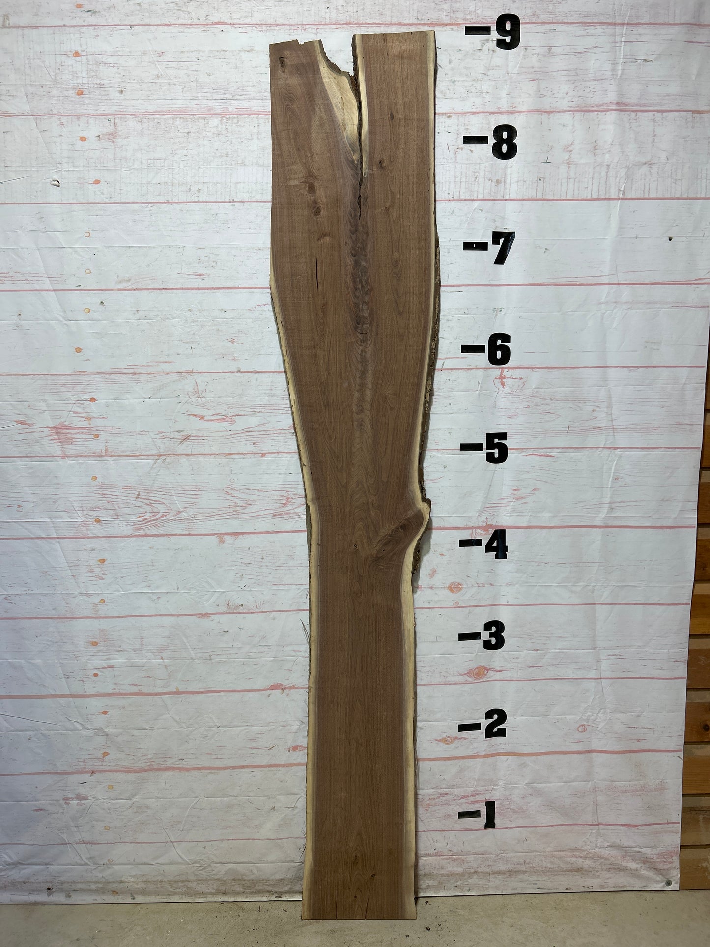 Live Edge Walnut Sku#25687M-18