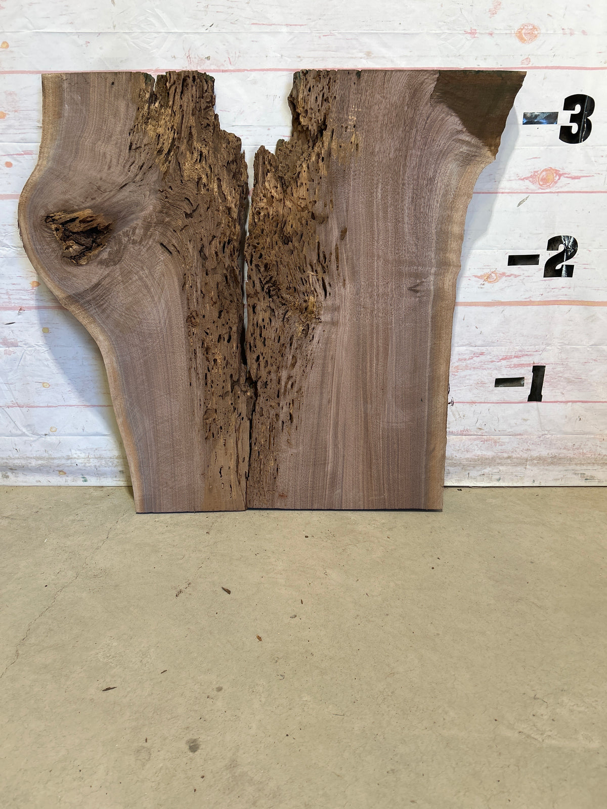 Live Edge Walnut Sku#28625M-25