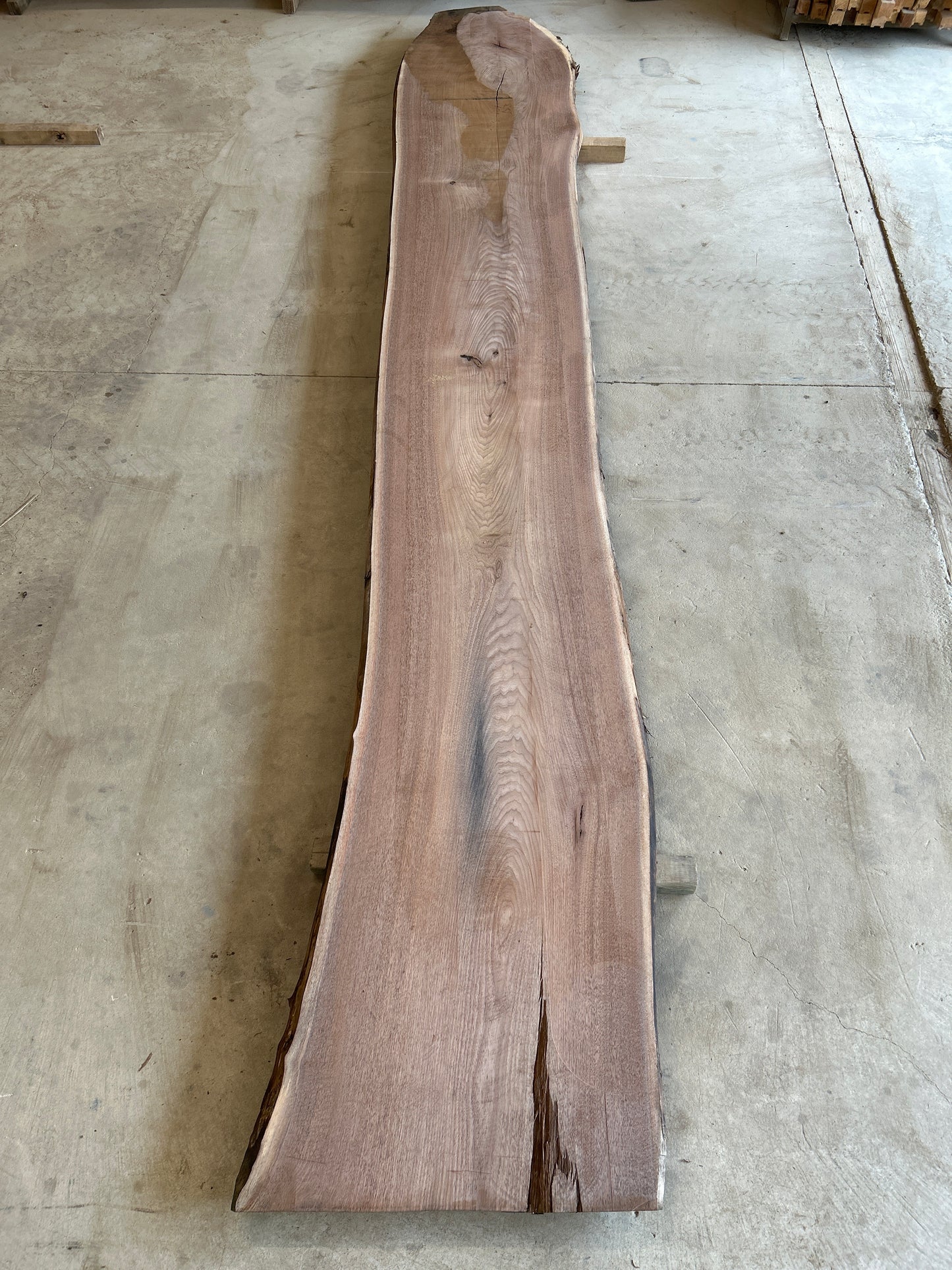 Live Edge Walnut Sku#27945S-116