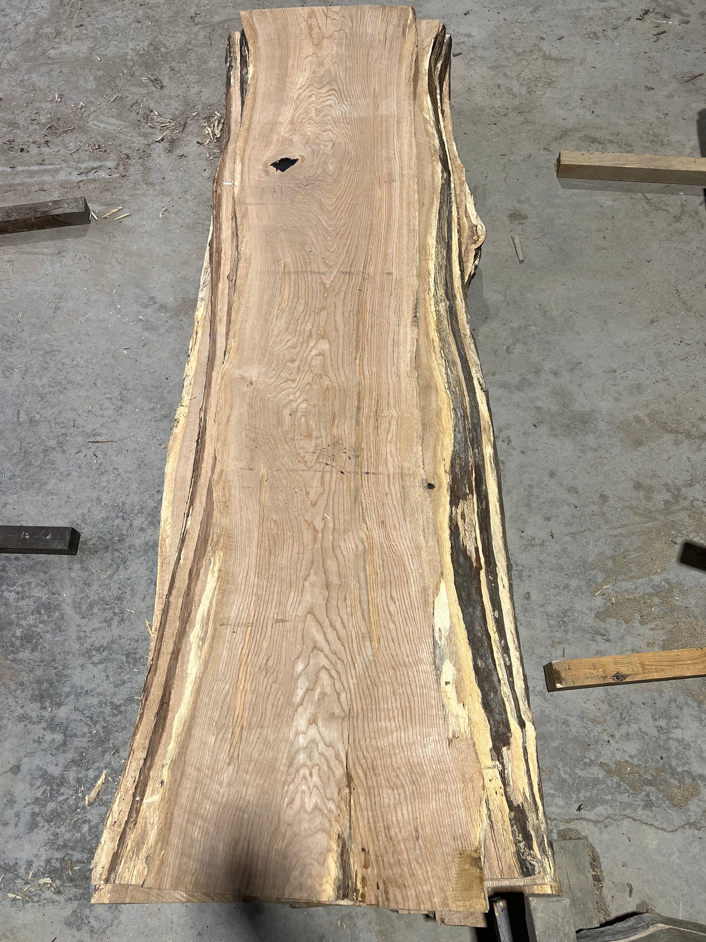 Live Edge White Oak Sku# 24529S-34