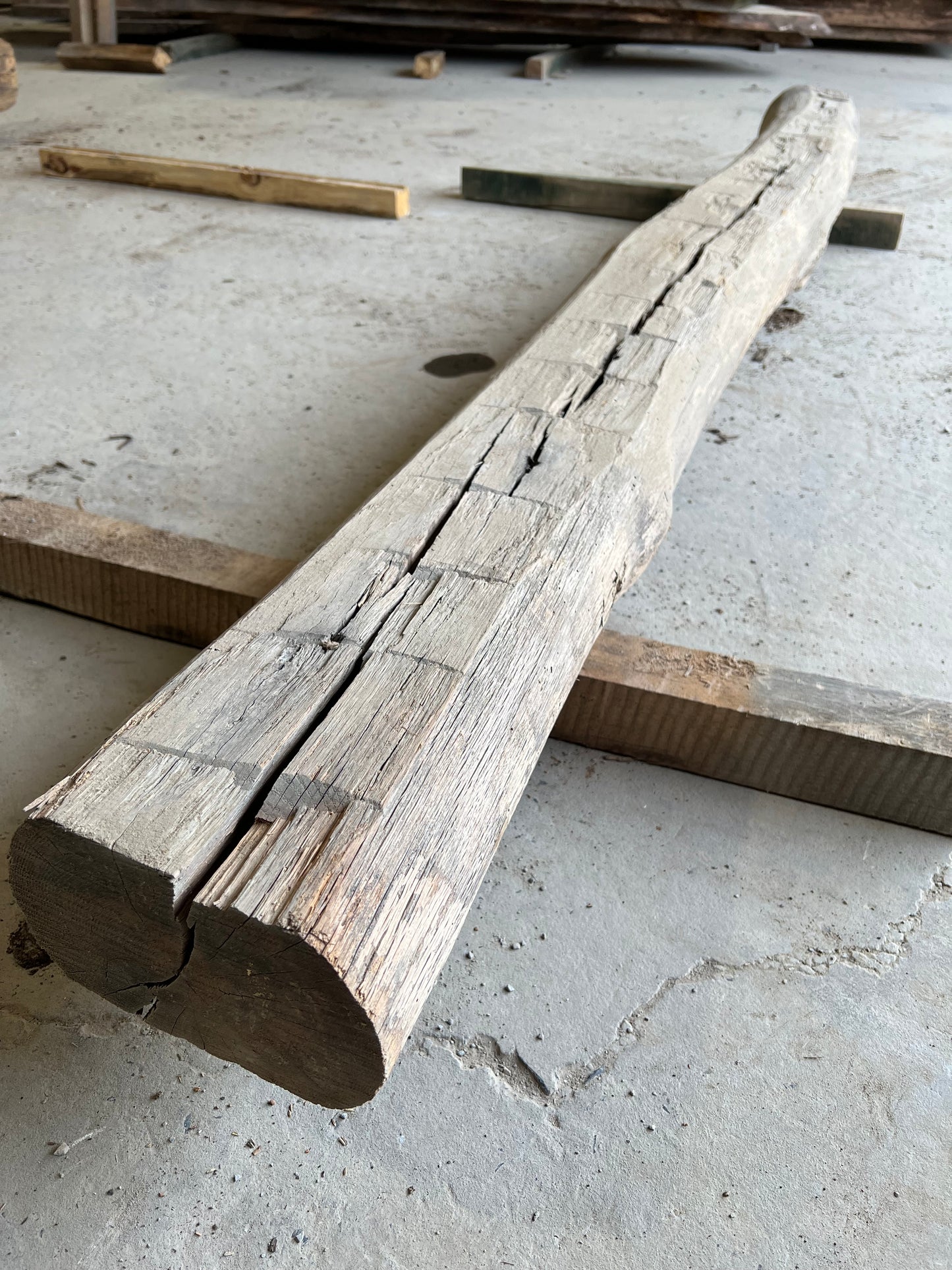 6x8x8’ Reclaimed Mantle RM-37