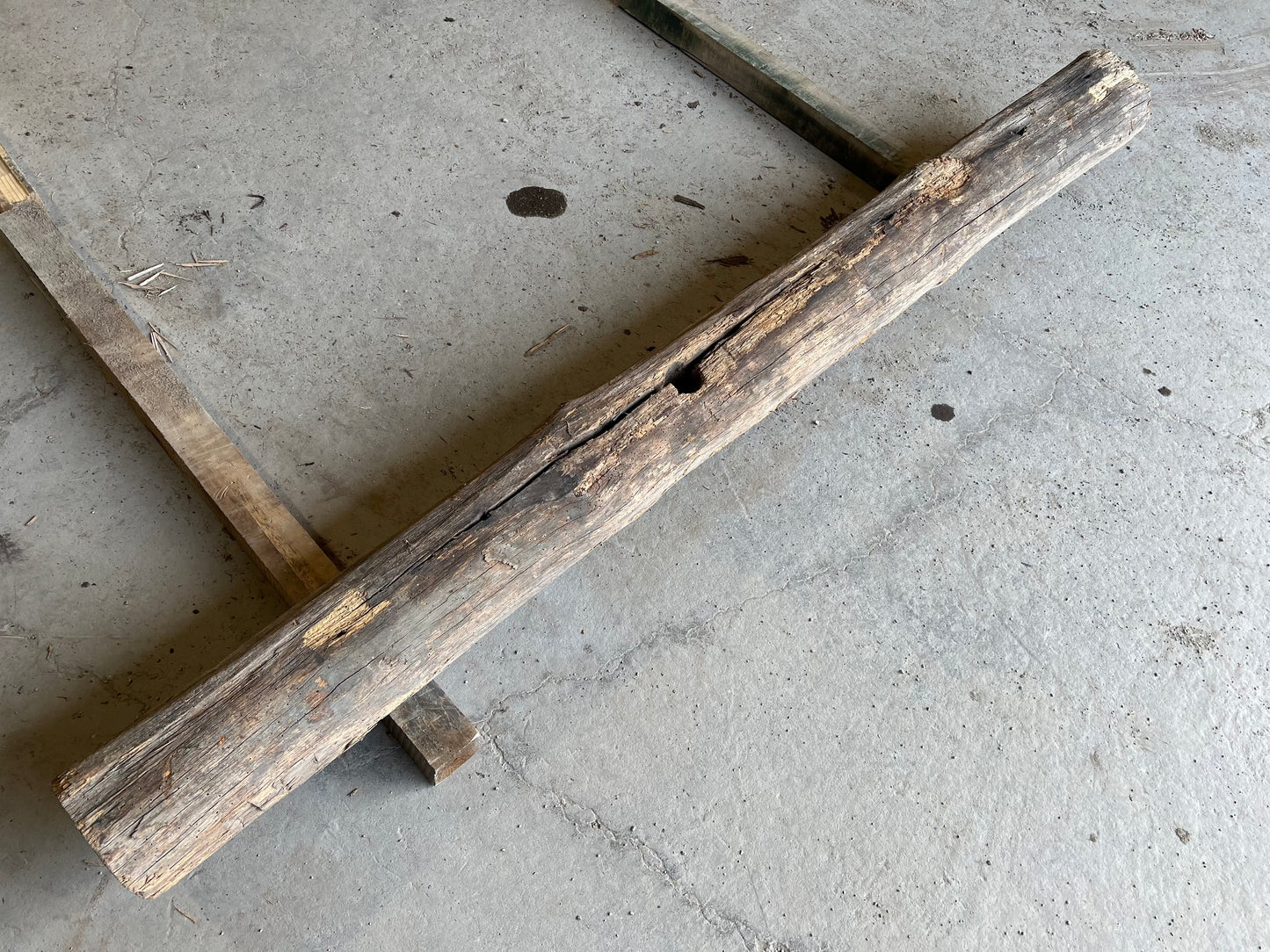 6x6x7’ Reclaimed Mantle RM-40