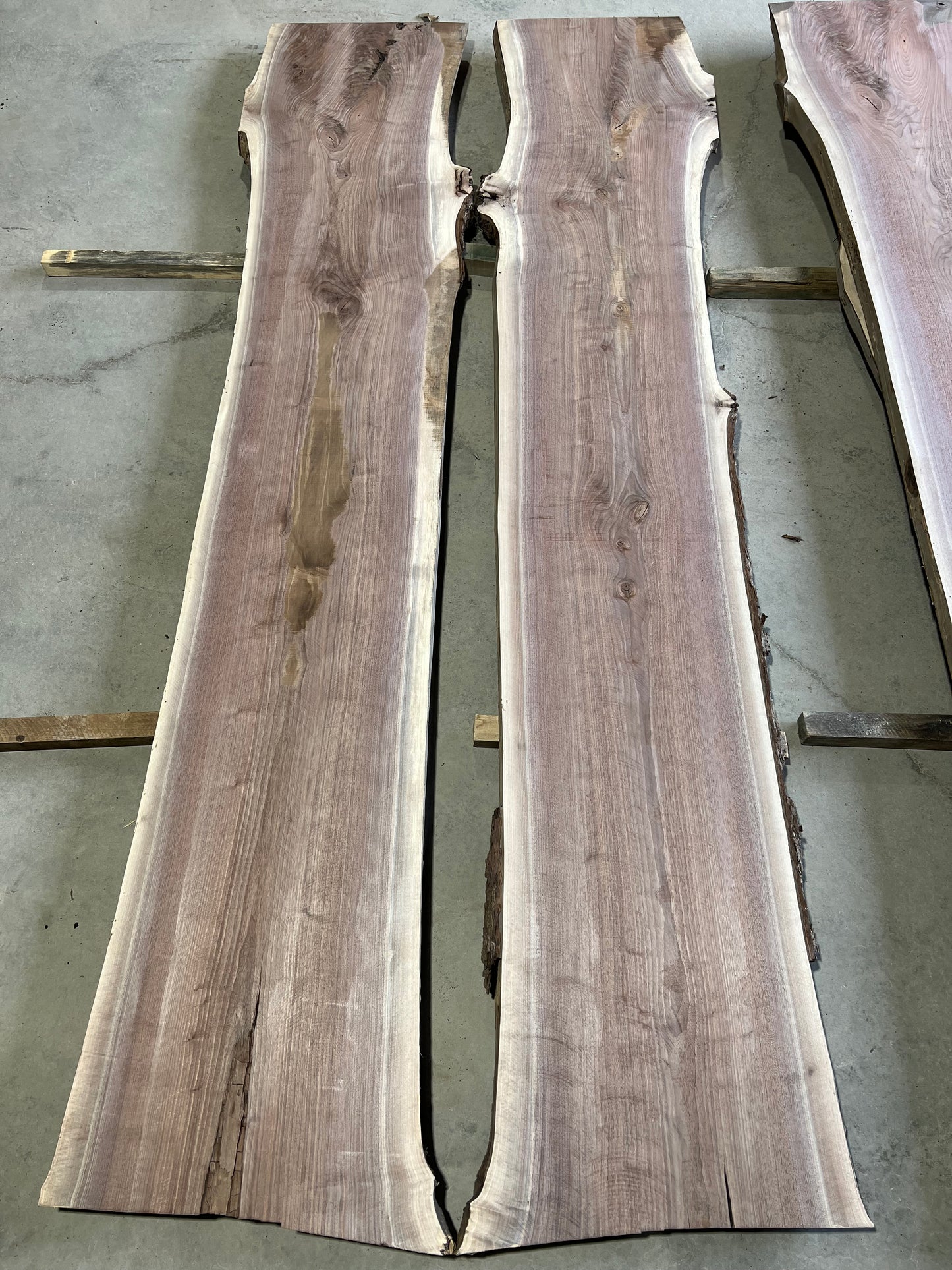 Live Edge Walnut Set Sku# 26252S-151