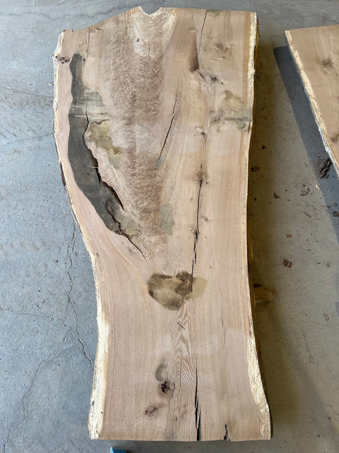 Live Edge White Oak Sku# 26602S-63