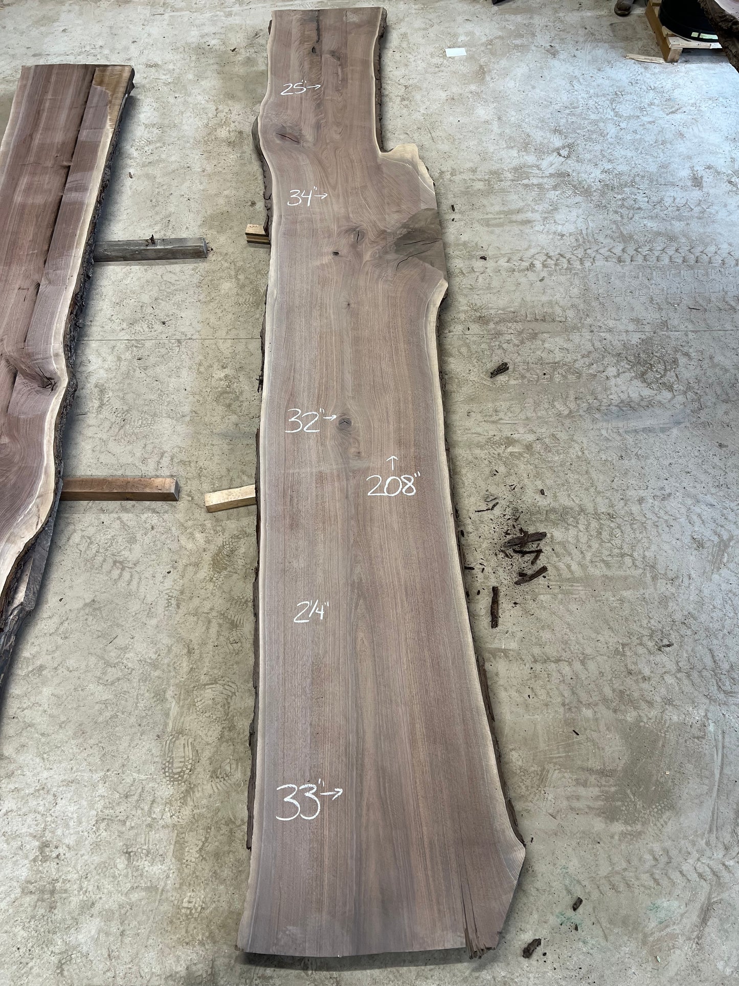 Live Edge Walnut Sku#27306S-112
