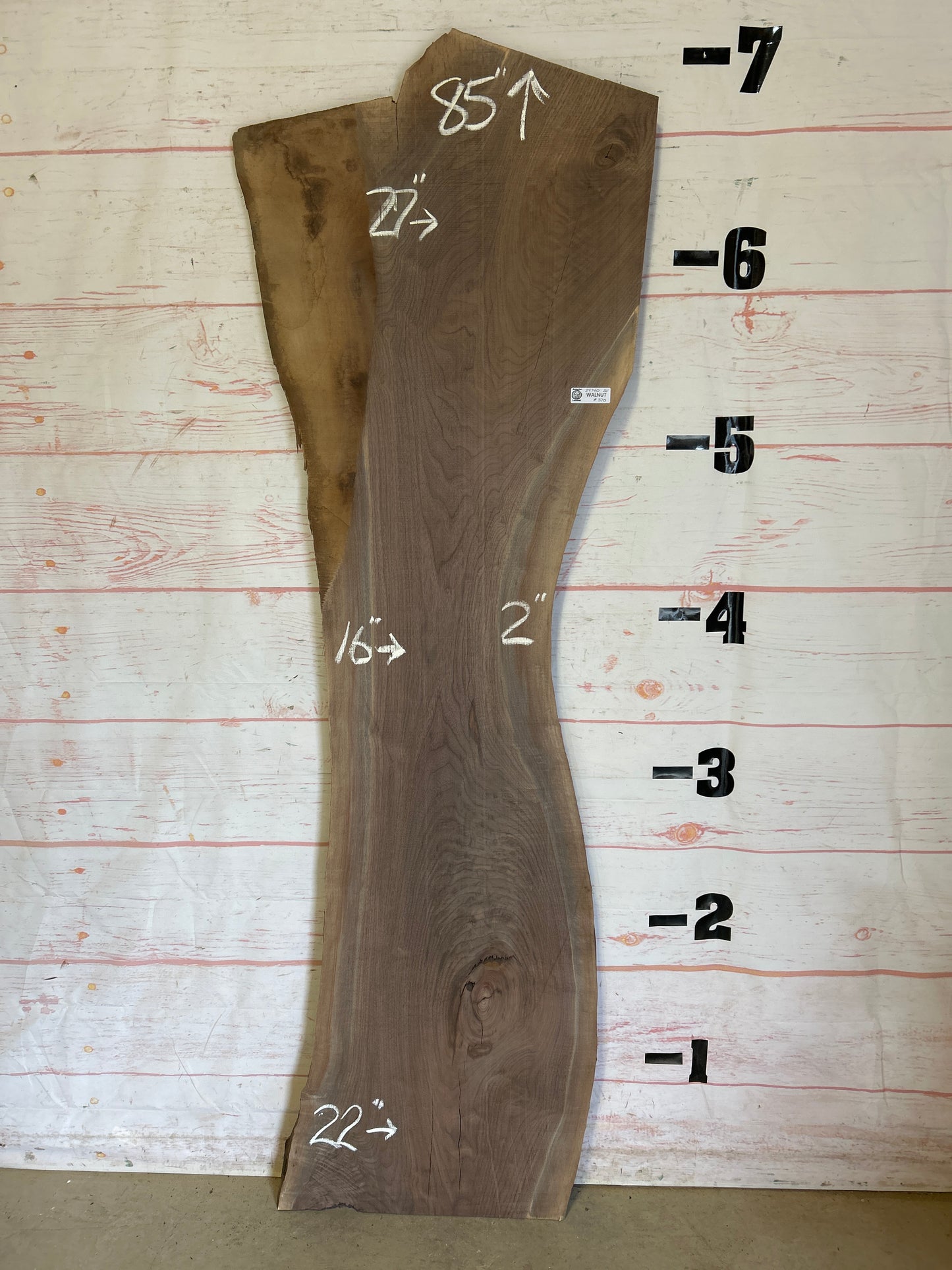 LiveEdge Walnut Sku#24740F-26