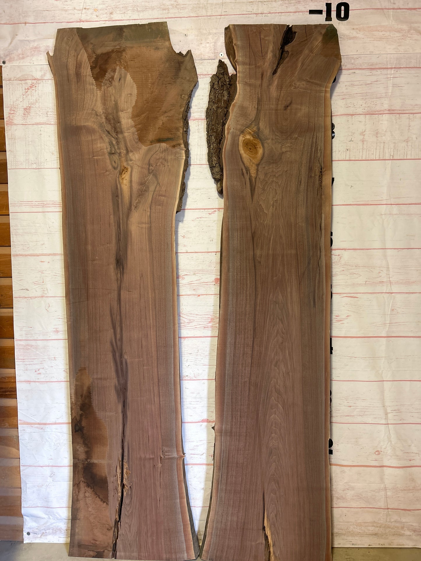 LiveEdge Walnut Set Sku#24166K-88