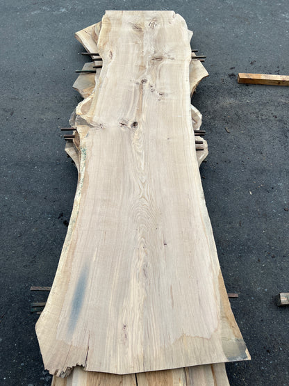 Live Edge White Oak Sku#23889S-66