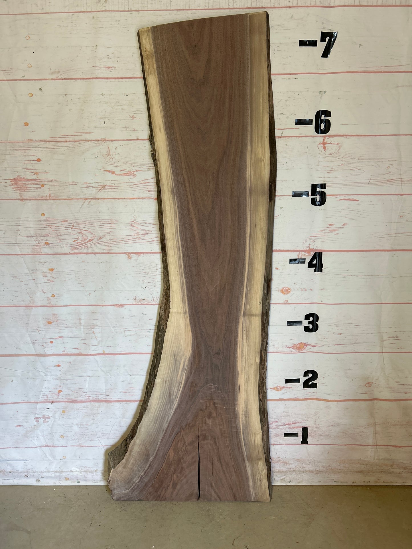 LiveEdge Walnut Sku#24739J-33