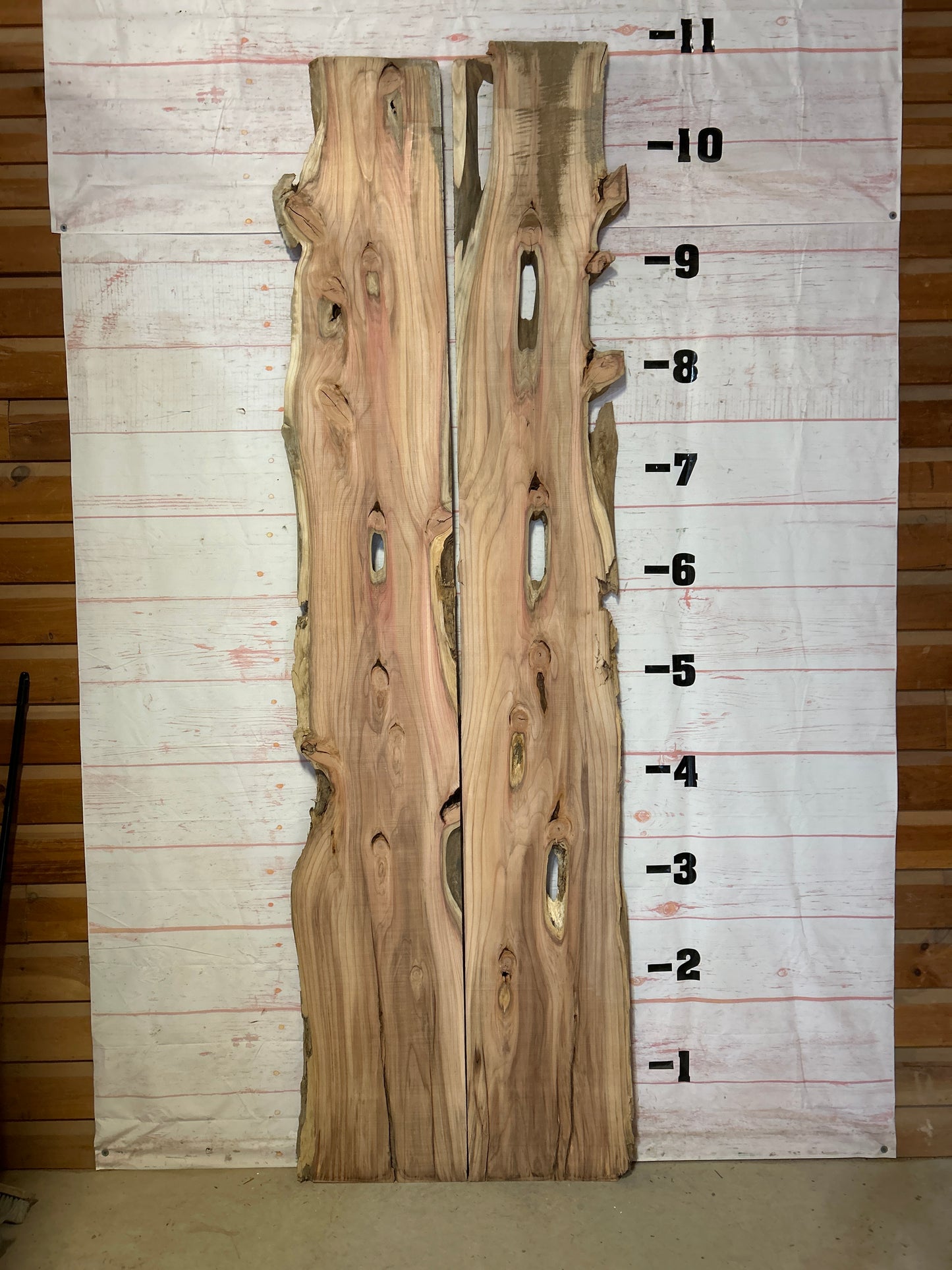 LiveEdge Redwood Set Sku#24783-50